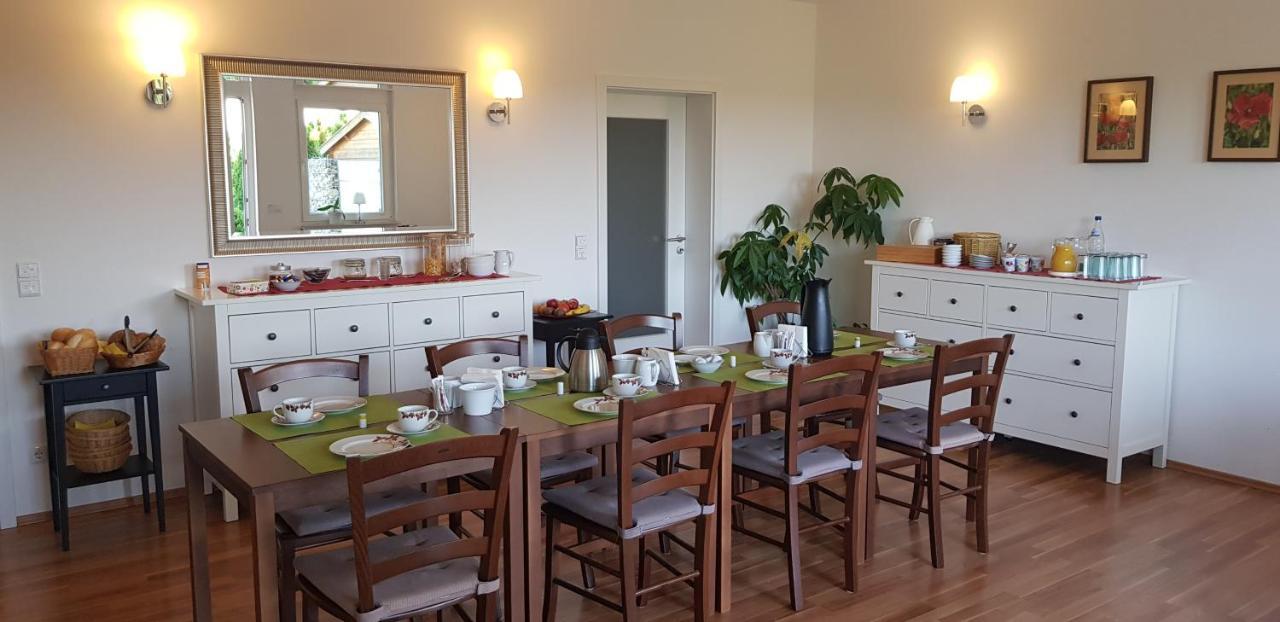 Gaestehaus Weingut Glas Neustadt an der Weinstraße Екстериор снимка